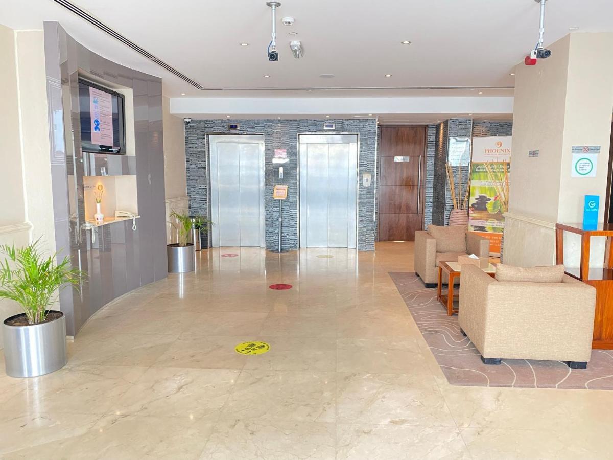 Phoenix Plaza Hotel Apartments Абу-Даби Экстерьер фото